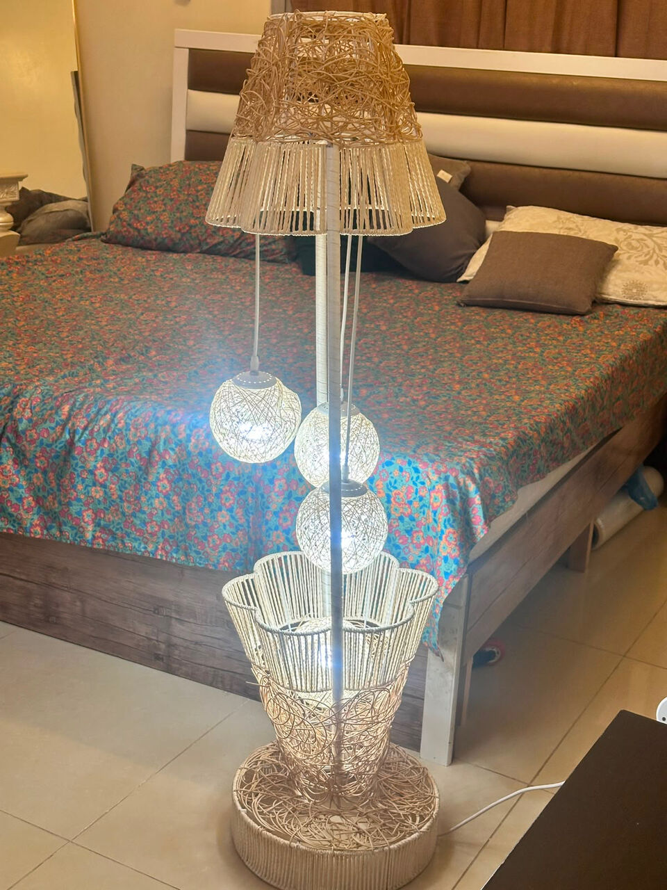Al Malaz, Household Items, SAR 100,  Floor Fancy Lamp