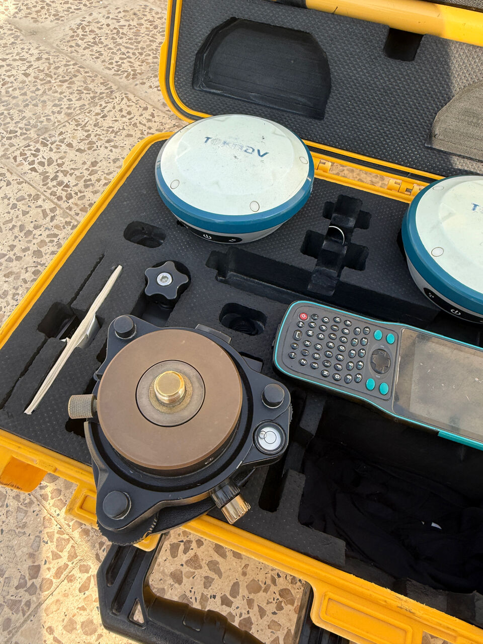 Riyadh, Machinery, SAR 17000,  Toknovo T10 Pro GNSS GPS &ndash; Full Set For Sale