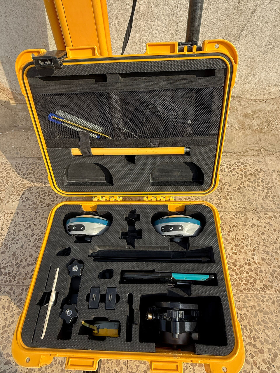 Riyadh, Machinery, SAR 17000,  Toknovo T10 Pro GNSS GPS &ndash; Full Set For Sale