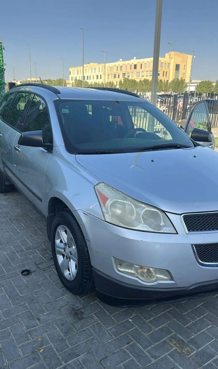 Riyadh, Vehicles, Cars & Trucks , SAR 15,  Chevrolet Traverse,  2012,  Automatic,  220000 KM,