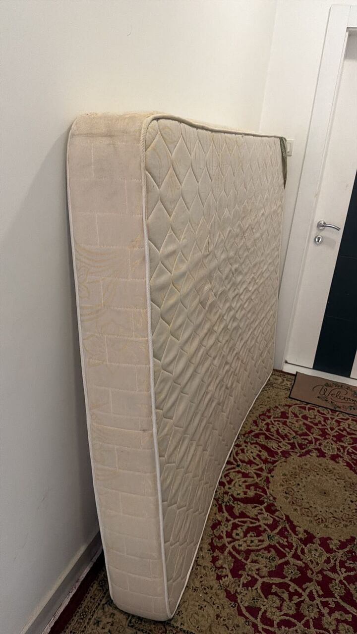 Manama, Household Items, BHD 25,  New Bed With Mattress For Sale ( 150 X 200 ) ( Urgent )