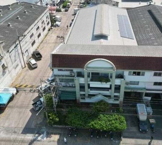 Bangkok, Villas, THB 90000,  260 Sq. Feet,  BR 1929 ให้เช่าโรงงานออฟฟิศ 3 ชั้น  โครงการ Fact