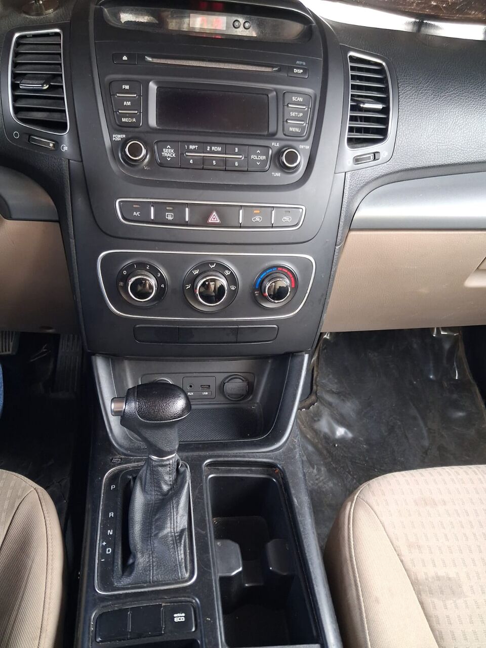 Riyadh, Machinery, SAR 25000,  Car Kia Sorinto 2015
