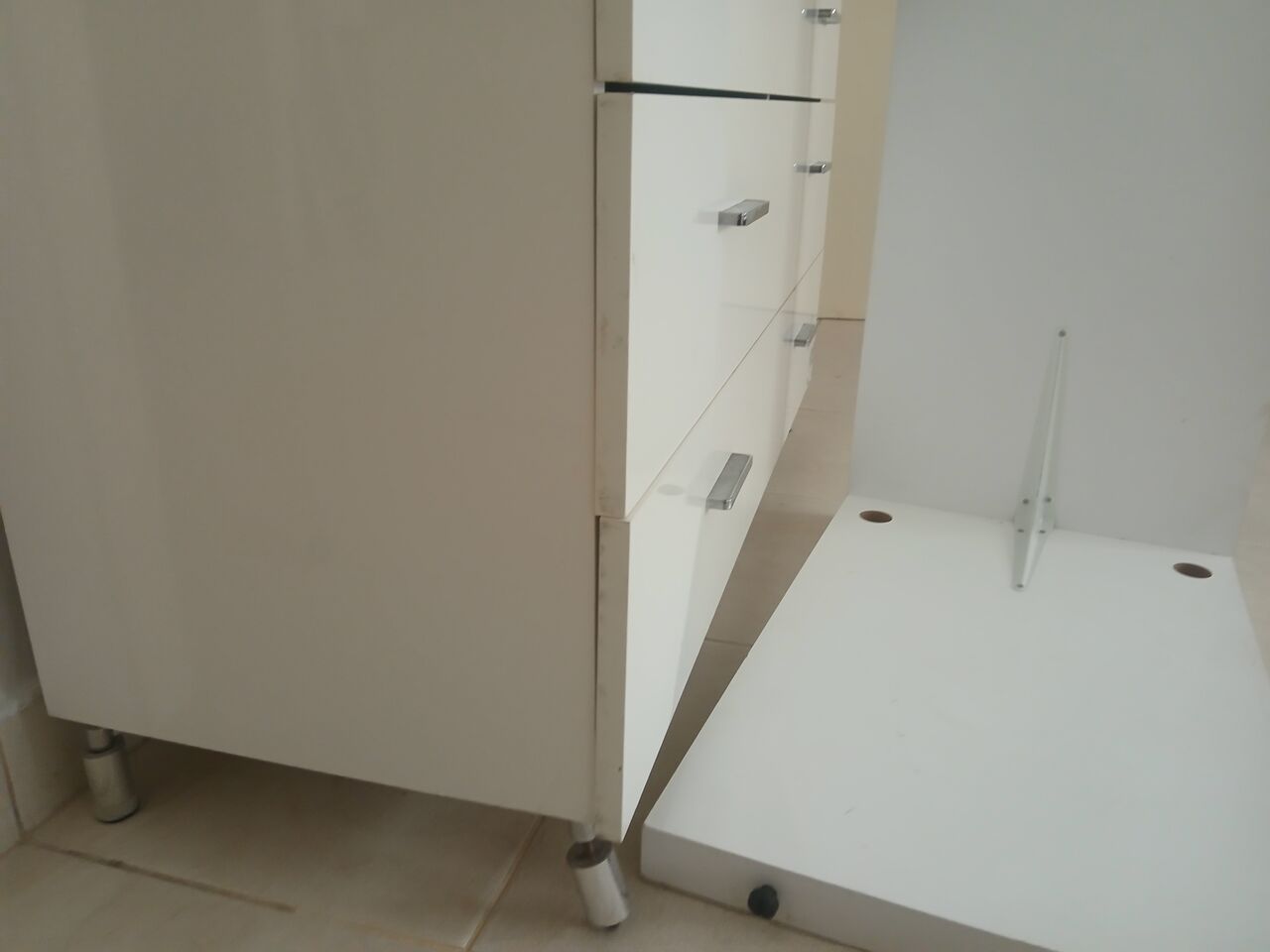 Riyadh, Furniture, SAR 350,  I Want To Sale Bed Set And Bunk Bed Excellent Condition