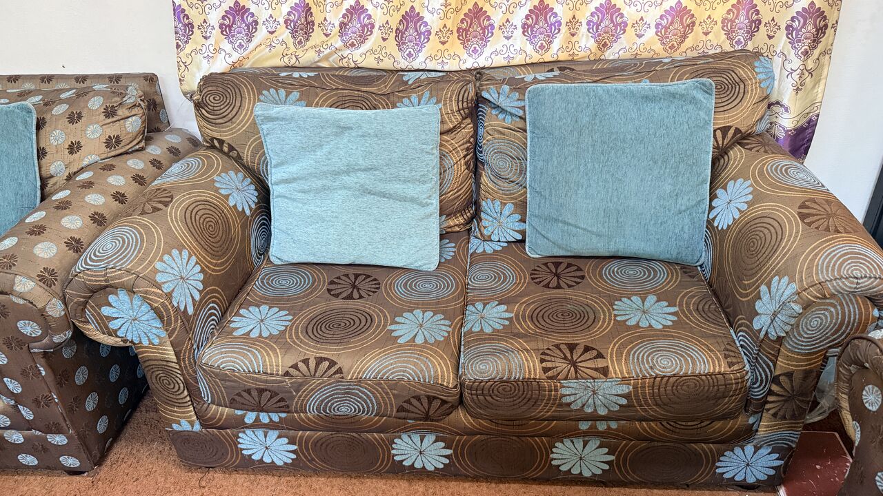 Jeddah, Furniture, SAR 600,  7 - Seater Sofa Set For Sale