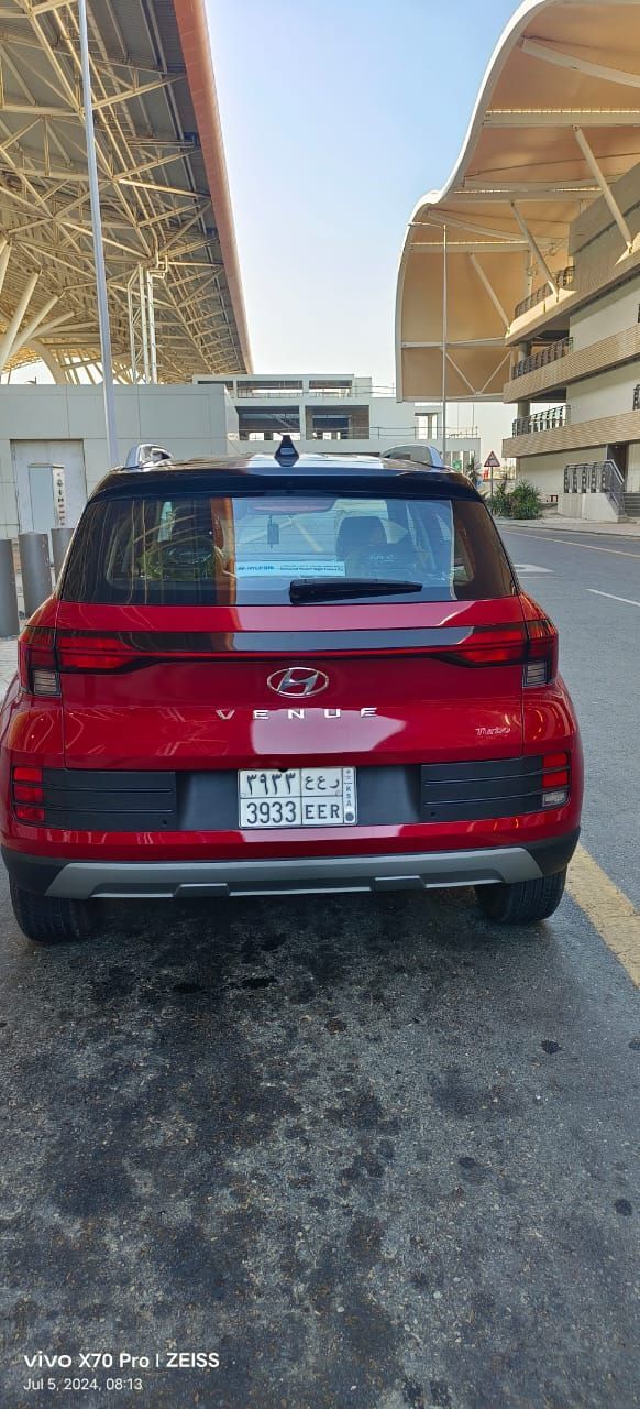 Jeddah, Items Wanted, Hyundai Venue Car For Transfer 2024 Model Comfort Variant