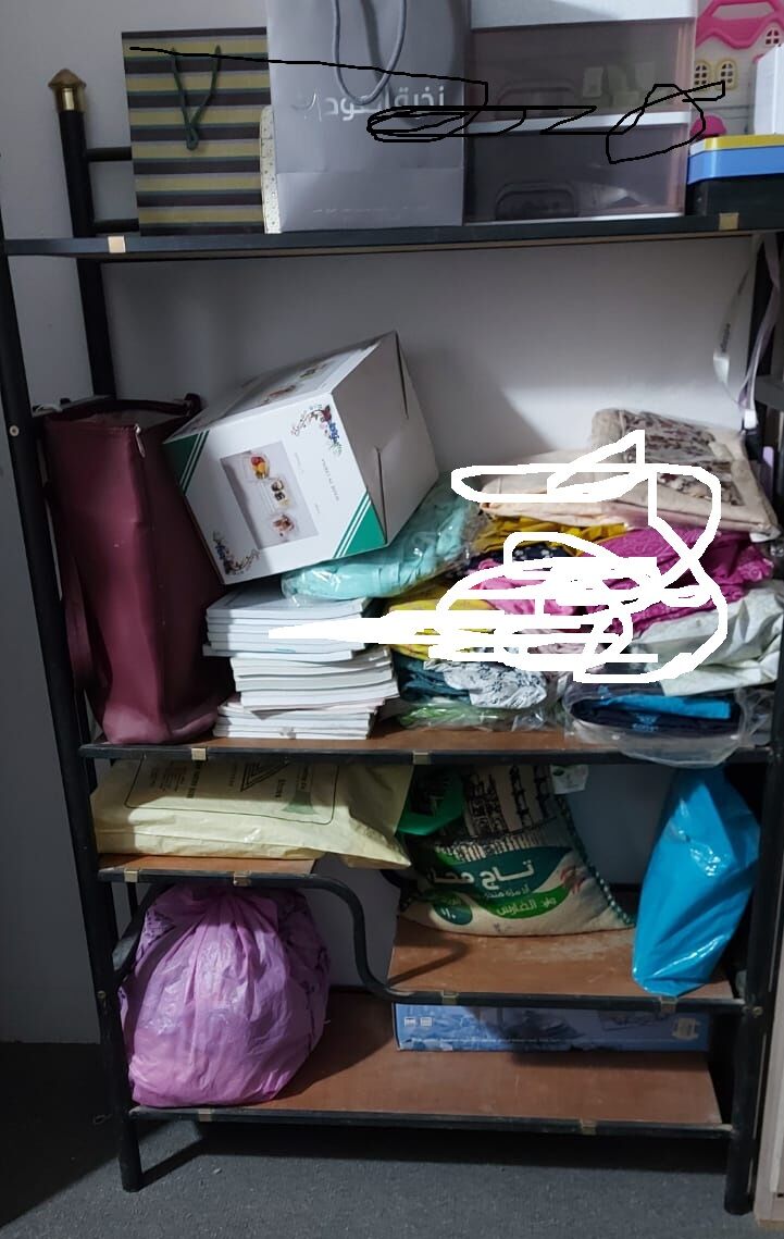 Riyadh, Furniture, SAR 500,  Bad With Mattress, Wardrobe, TV Trolley