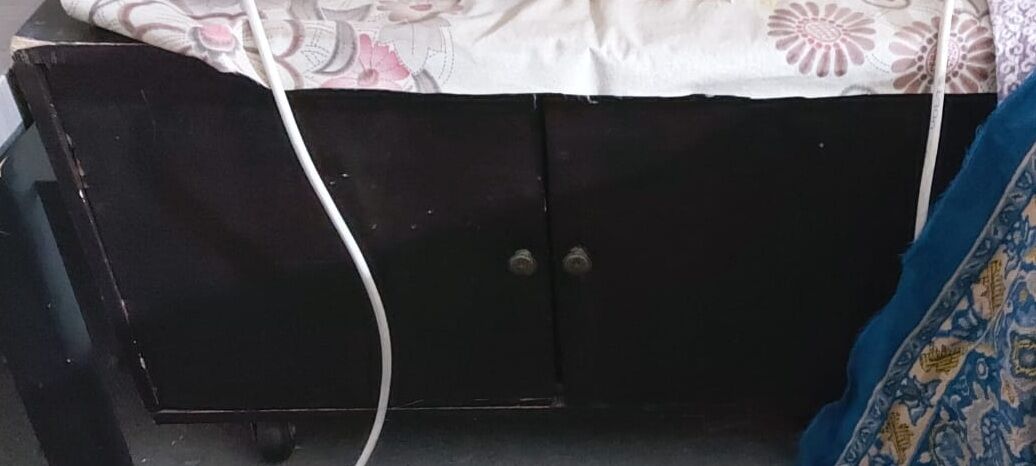 Riyadh, Furniture, SAR 500,  Bad With Mattress, Wardrobe, TV Trolley