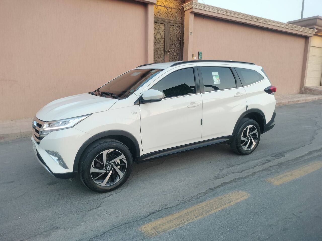 Riyadh, Vehicles, Cars & Trucks , SAR 48000,  Toyota Rush,  2023,  Automatic,  53000 KM,