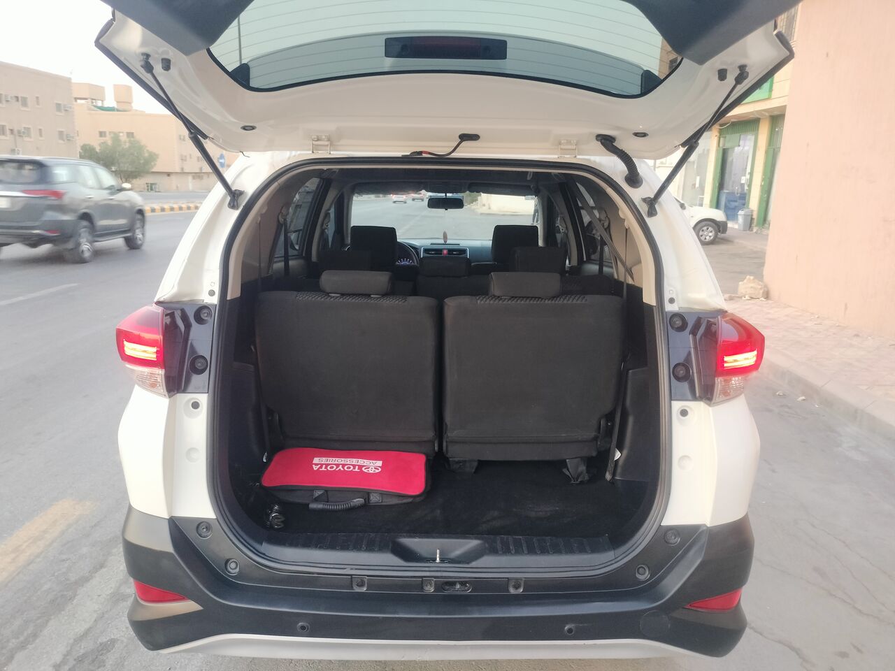 Riyadh, Vehicles, Cars & Trucks , SAR 48000,  Toyota Rush,  2023,  Automatic,  53000 KM,