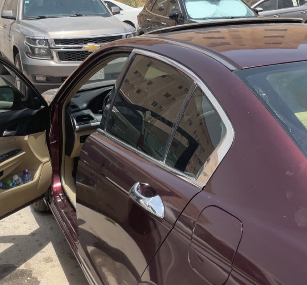 Riyadh, Vehicles, Cars & Trucks , SAR 24500,  Honda Accord 2011!Full Optiok,  2011,  Automatic,  289000 KM,  Honda Accord  Full Option