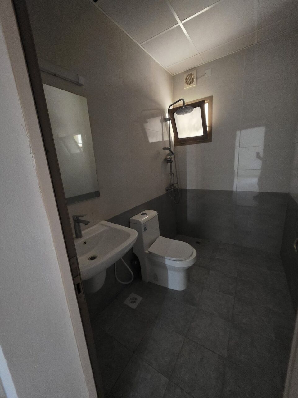 Hidd, Apartments, Flats, Houses & Villas, BHD 180,  2 BR,  Commercial Flat For Rent In Hidd