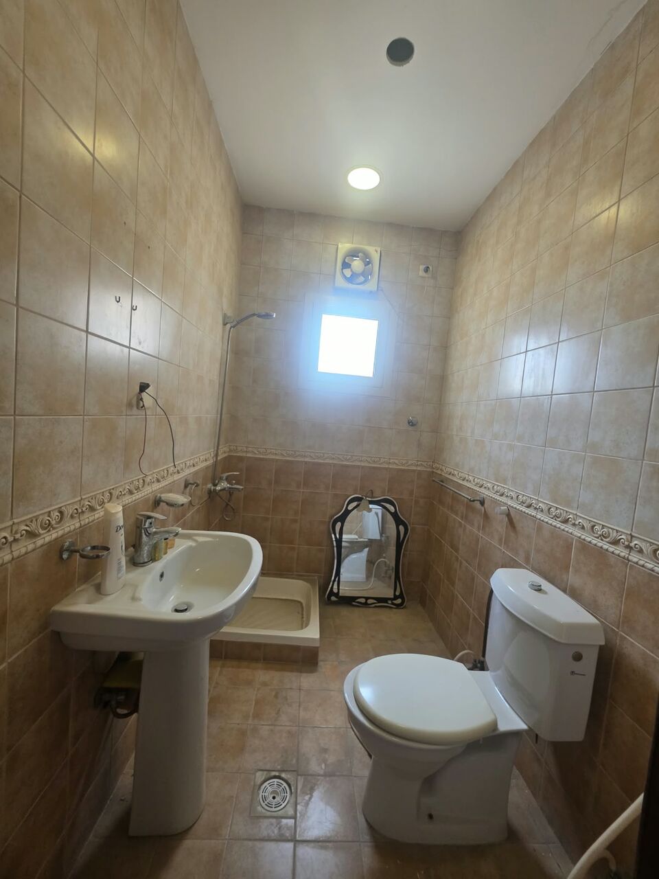 Khobar, Apartments, Flats, Houses & Villas, SAR 31000/year,  3 BR,  Consists Of:- 3 Bedrooms, A Living Room, 4 Bathrooms, And A Kitchen,