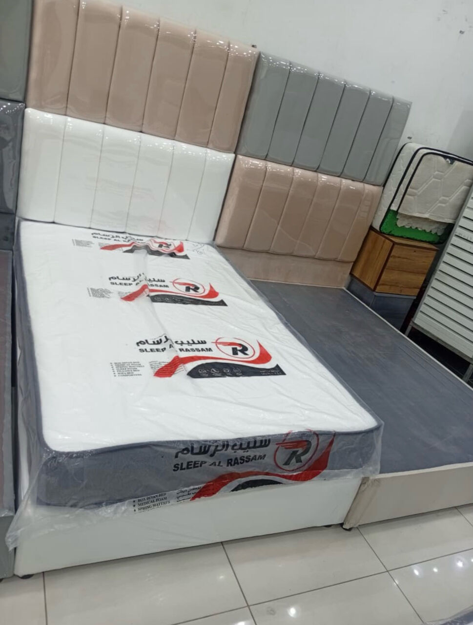Jeddah, Furniture, SAR 5,  Medium Wooden Beds Are Available For Sale At Affordable Pricess