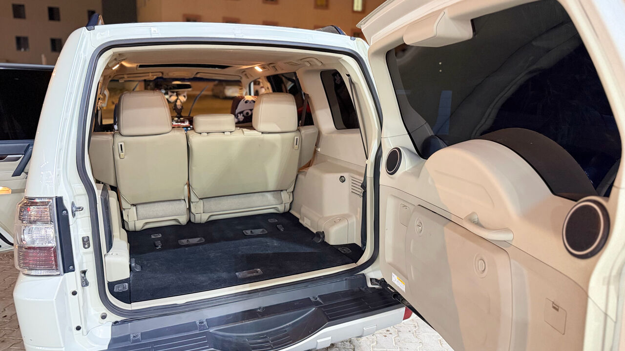 Riyadh, Vehicle Lease Transfer, SAR 1,  🚘 2022 Mitsubishi Pajero GLS 4-Door — FULL OPTION | UNDER WARRANTY | FINANCE TRANSFER