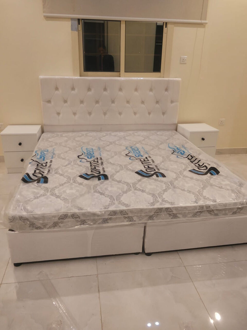 Jeddah, Furniture, SAR 5,  Double Wooden Beds Are Available For Sale At Low Pricess