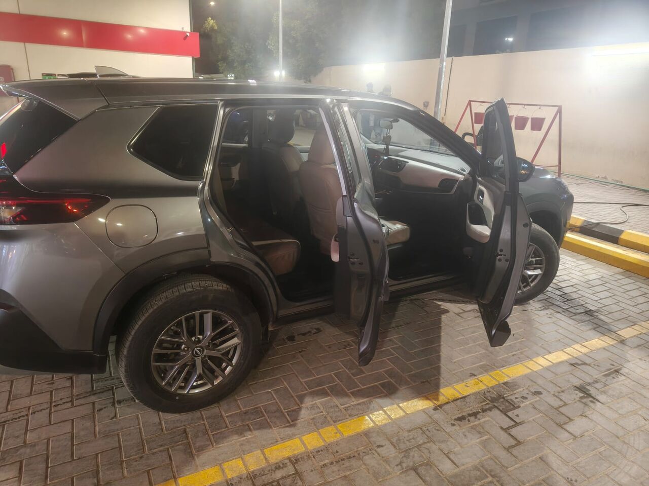 Riyadh, Vehicles, Cars & Trucks , SAR 82000,  Nissan X-Trail 2024,  2024,  Automatic,  30000 KM,  , 7 Seater,