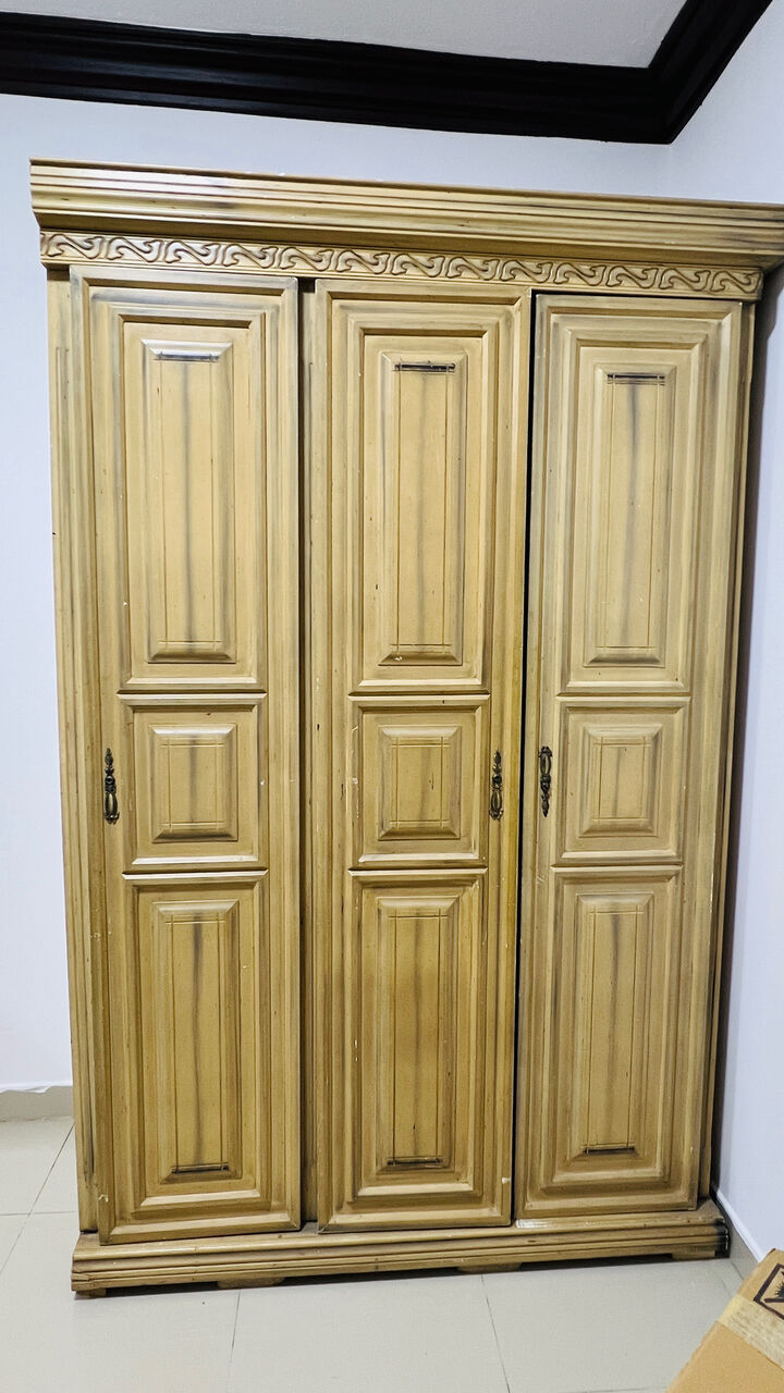 Jubail, Furniture, SAR 450,  6-Door Wooden Cupboard For Sale &ndash; Well Maintained