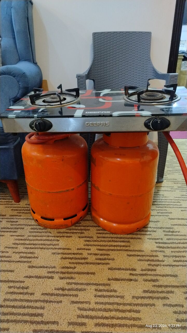 Tabuk City, Air Conditioners, SAR 500,  Split AC, Sofa, Gas Cylinder And Stove, Microwave, Teapoy, Plastic Chairs
