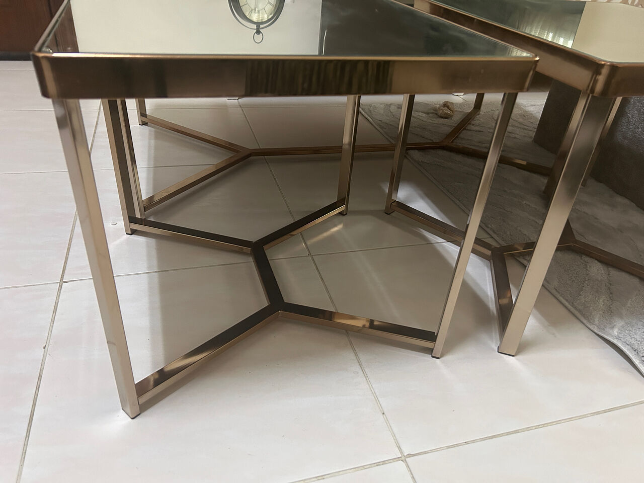 Yanbu, Furniture, SAR 150,  Decoration Table And Curtain