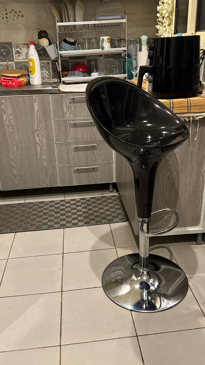 Jeddah, Furniture, SAR 1,  Kitchen Appliances And Home Decor For Sale