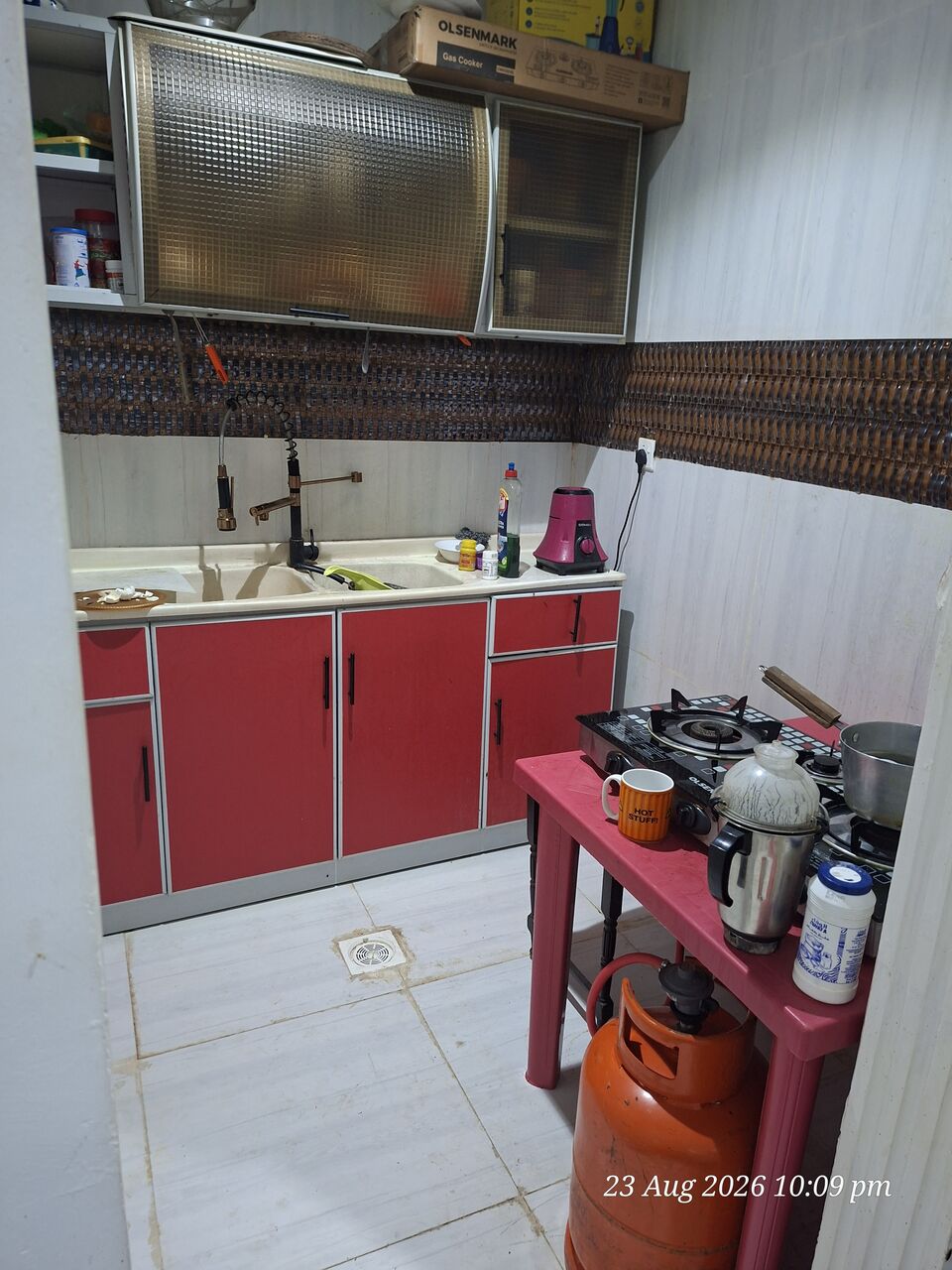 Jeddah, Apartments, Flats, Houses & Villas, SAR 1200/month,  Furnished,  Studio,  Studio Flat For Rent - With Household Items (Must Buy)