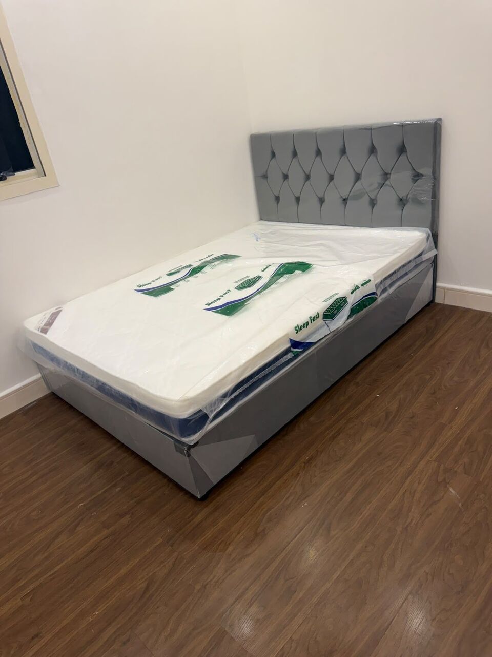 Al Safa, Furniture, Queen Size Bed With Mattress Or Without Mattress