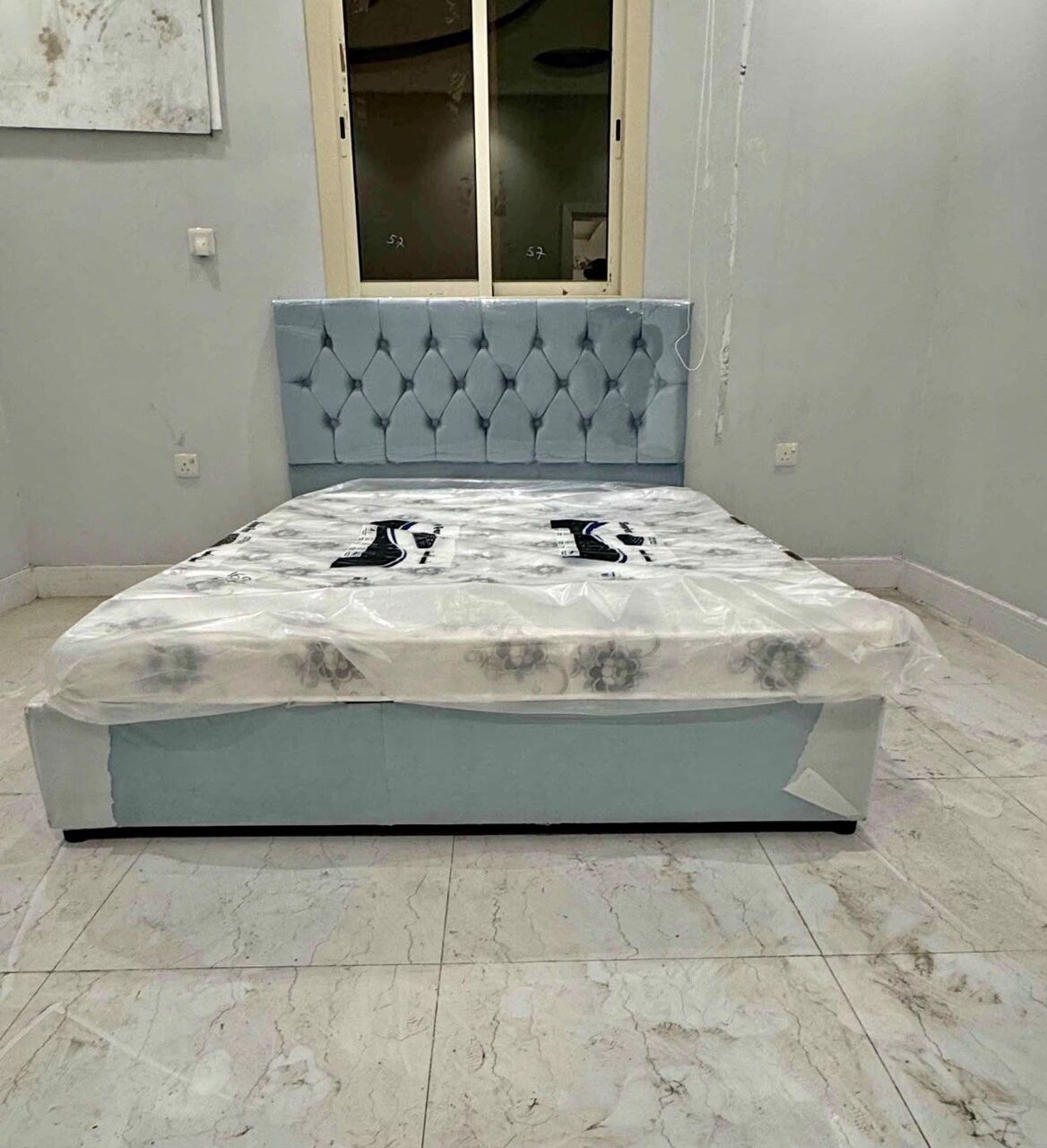 Al Safa, Furniture, Queen Size Bed With Mattress Or Without Mattress