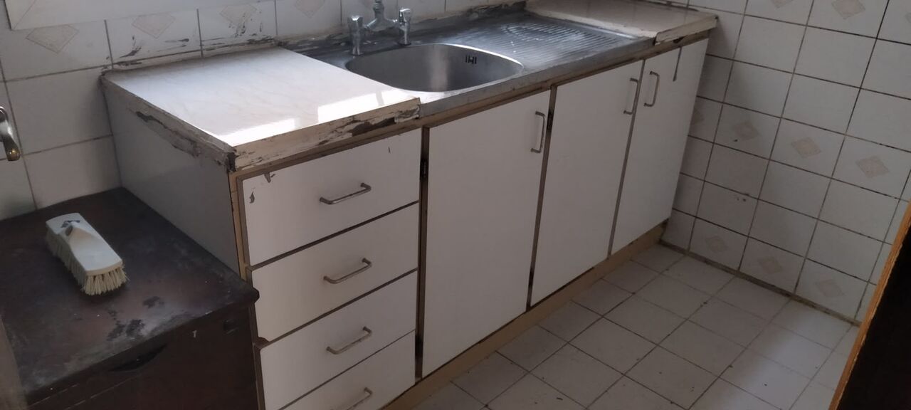 Manama, Rooms for Rent, BHD 100/month,  Room For Rent. 100BHD EWA Limit 40BHD. Looking For Ladies Or Couples