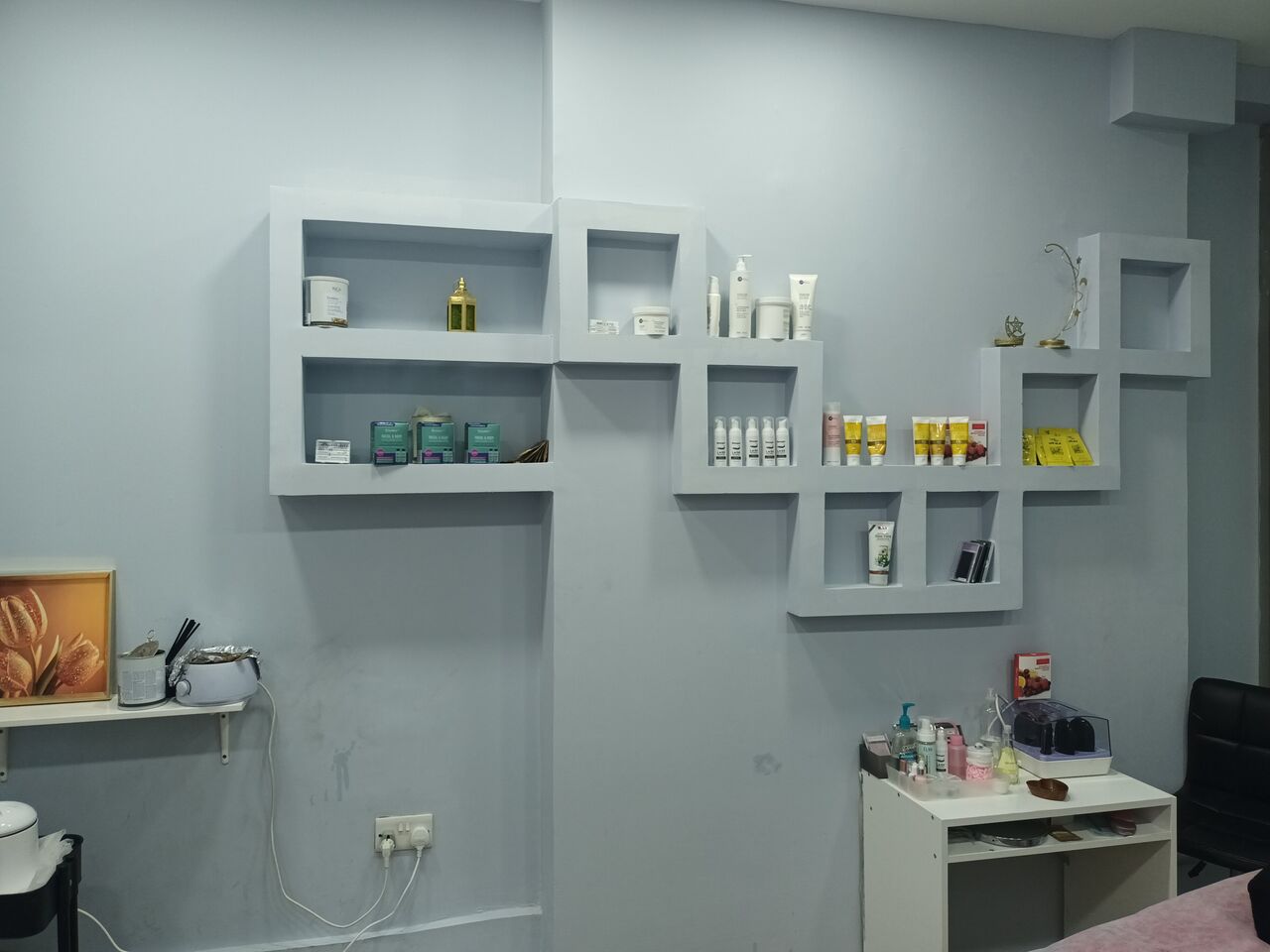 Manama, Businesses For Sale, Ladies Salon & Spa For Sale