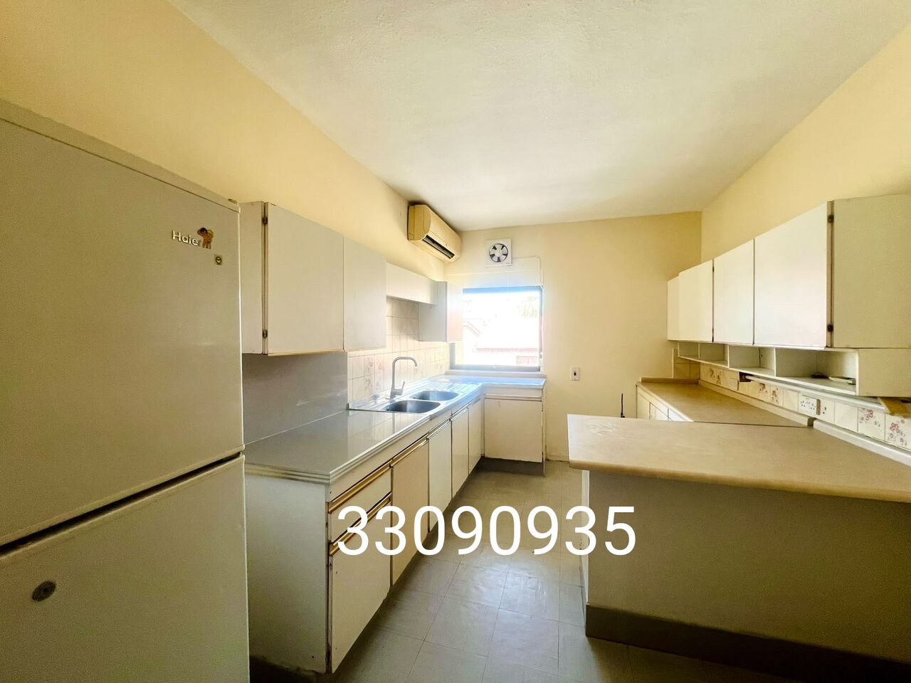 Adliya, Apartments, Flats, Houses & Villas, BHD 330/month,  3bhk Semi Furnished In ADLIYA For 330bd