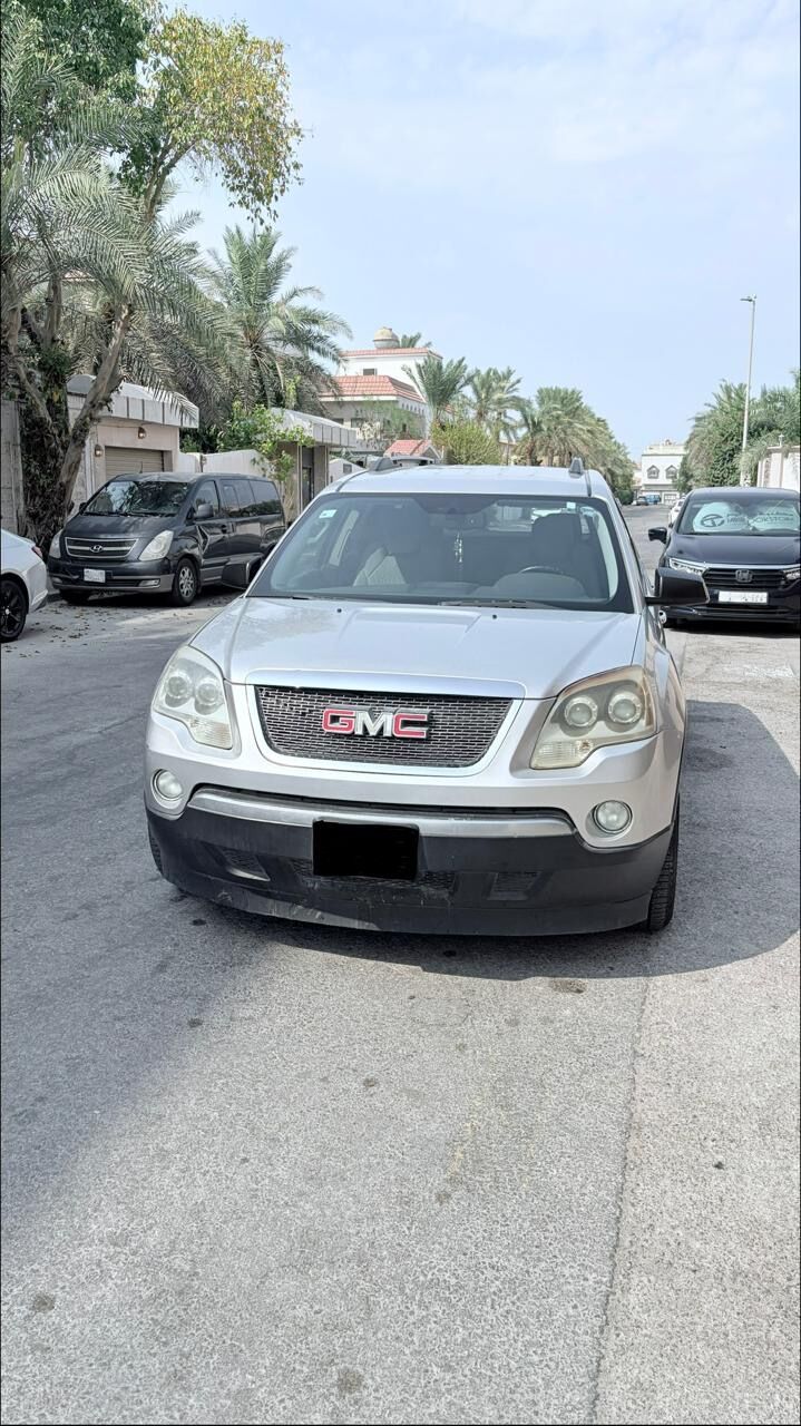 Al Mazruiyah, Vehicles, Cars & Trucks , SAR 2,  Gmc Acadia,  2011,  Automatic,  255000 KM,