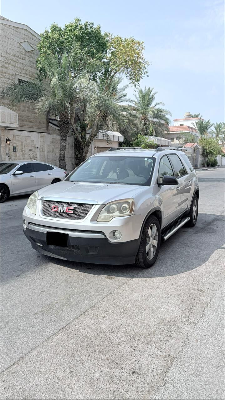 Al Mazruiyah, Vehicles, Cars & Trucks , SAR 2,  Gmc Acadia,  2011,  Automatic,  255000 KM,
