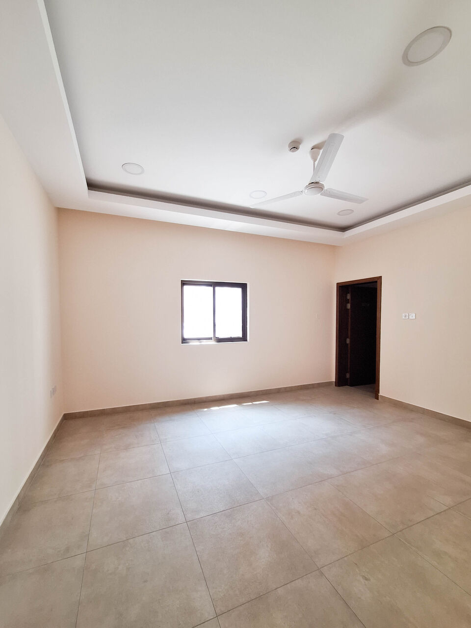 Umm Al Hassam, Offices, BHD 350,  100 Sq. Meter,  Commercial Office For Rent In The Umm Al Hassam Area&mdash;prime Location