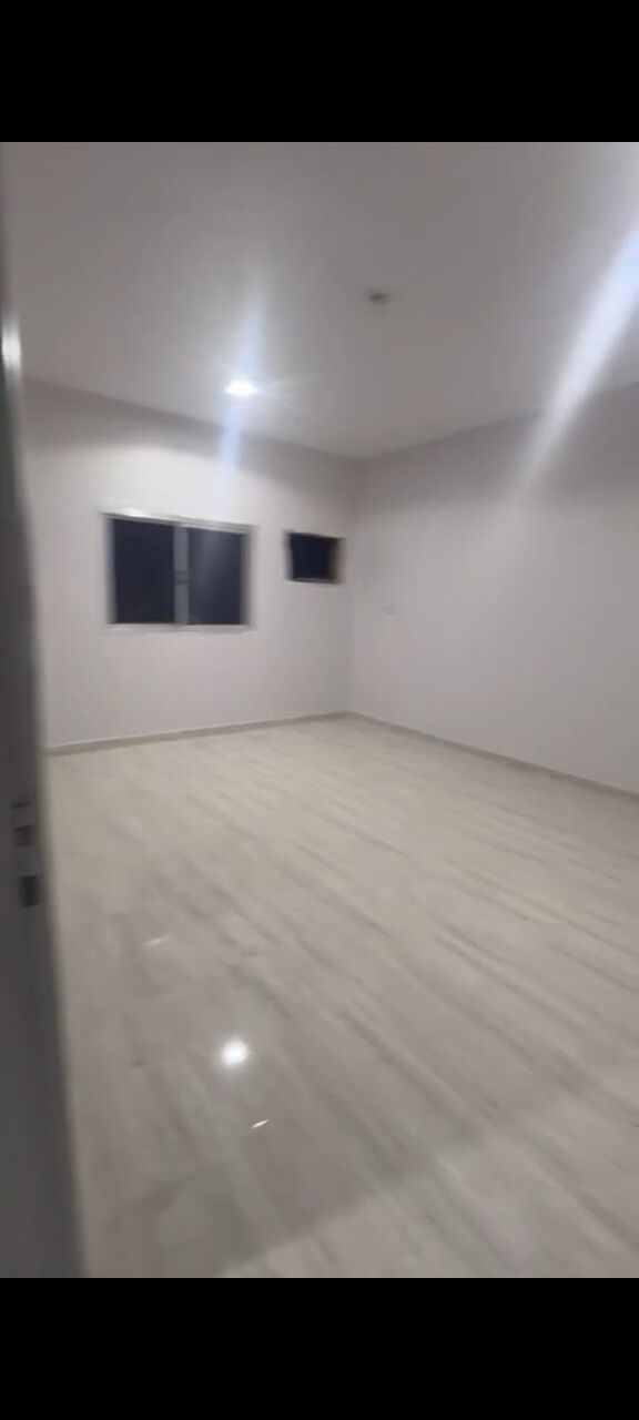 Al Naseem, Apartments, Flats, Houses & Villas, SAR 25000/year,  3 BR,  Family Apartmetn First Floor With 3 Beadrooms And 1 Bath First Floor Neat Clean