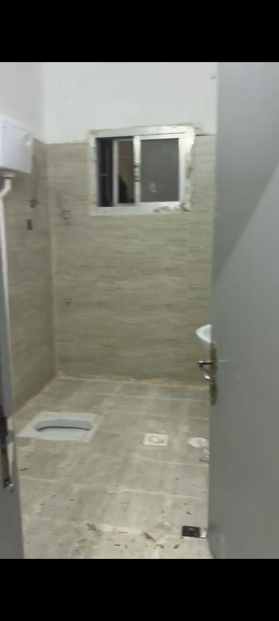 Al Naseem, Apartments, Flats, Houses & Villas, SAR 25000/year,  3 BR,  Family Apartmetn First Floor With 3 Beadrooms And 1 Bath First Floor Neat Clean