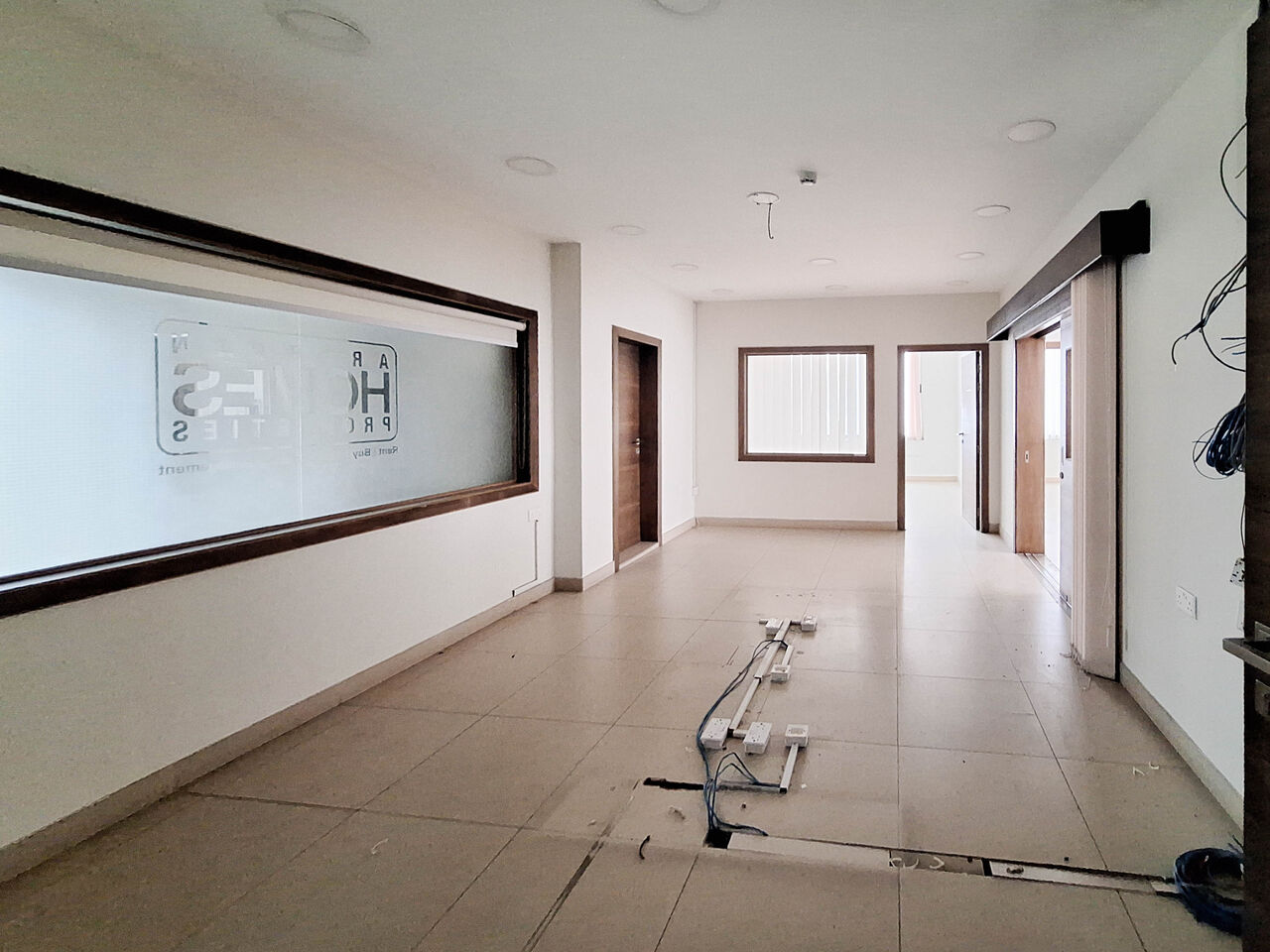 Umm Al Hassam, Offices, BHD 500,  190 Sq. Meter,  Commercial Office For Rent In The Umm Al Hassam Area, Featuring A Prime Location