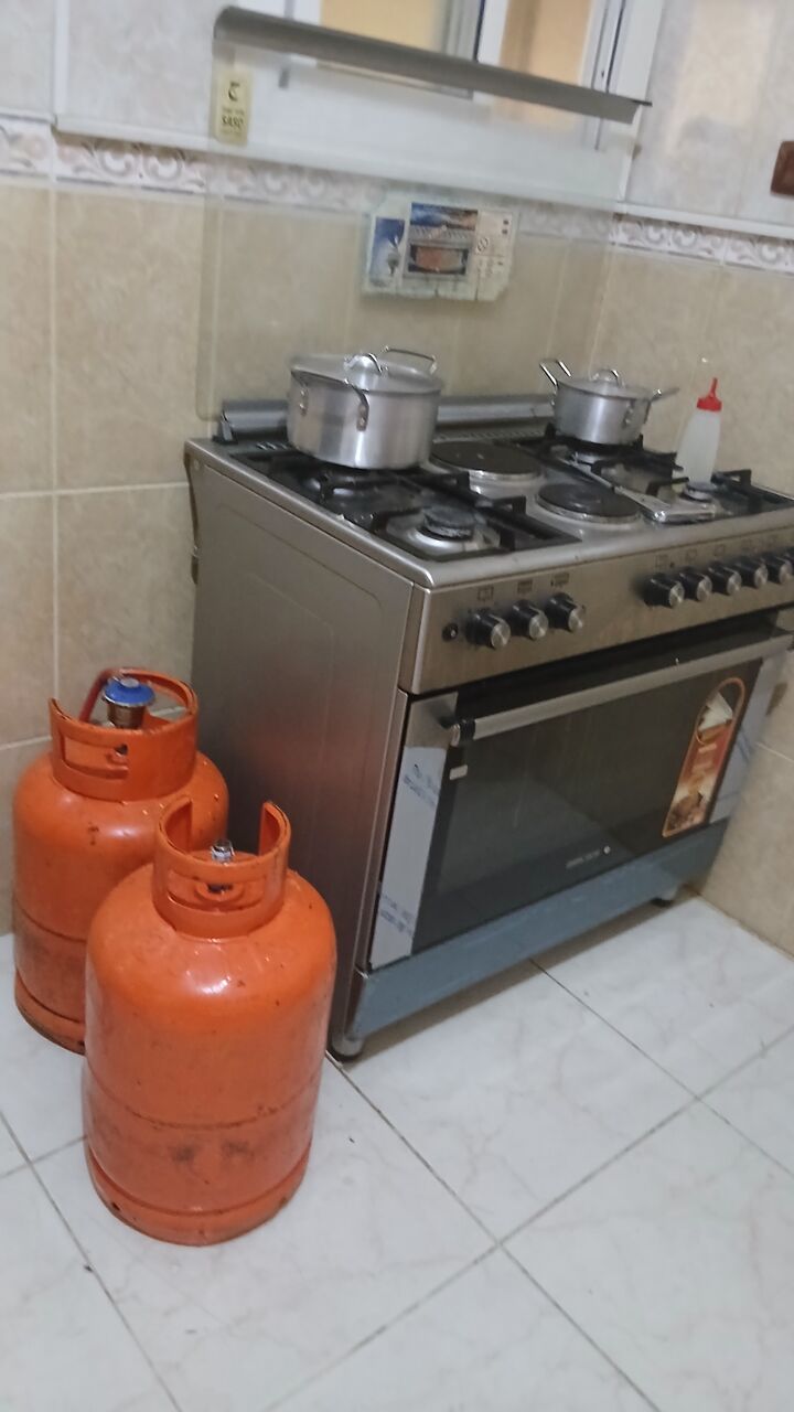 Jeddah, Furniture, SAR 7000,  Items For Sale: Ac, Refrigratos, Washing Machine,stove,sofa, Table Bed And Full Set