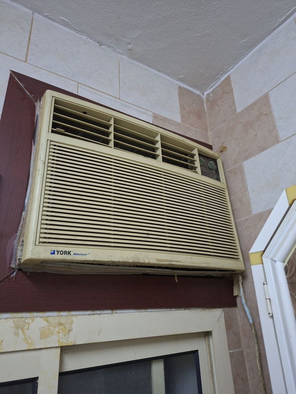 Dammam, Household Items, SAR 6500,  Household Items For Sale (Furniture, AC, TV, Fridge, Washing Machine And Much More)