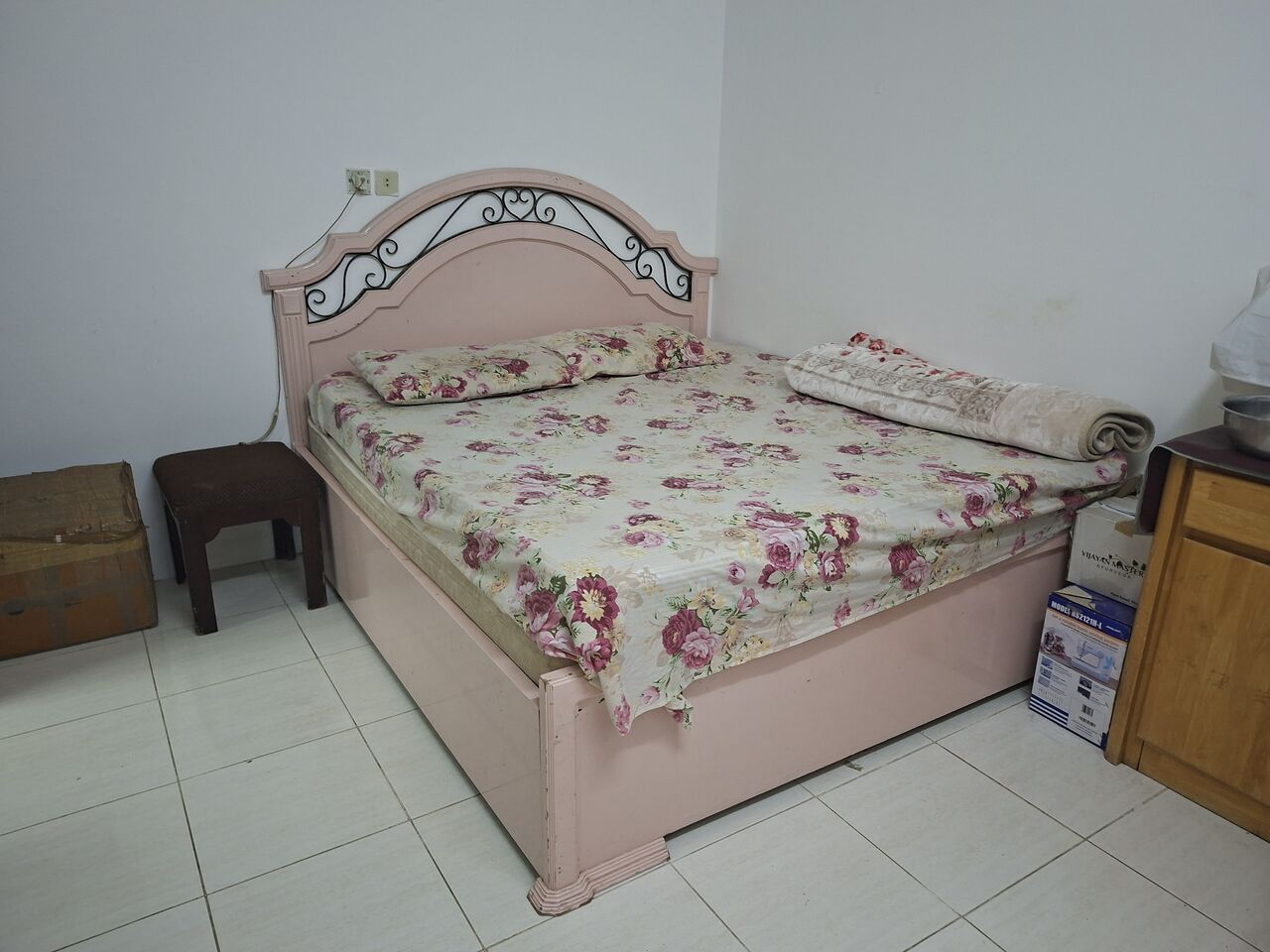 Dammam, Household Items, SAR 6500,  Household Items For Sale (Furniture, AC, TV, Fridge, Washing Machine And Much More)
