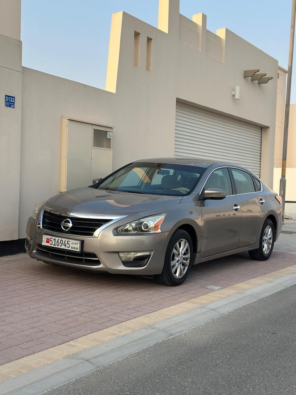 Riffa, Vehicles, Cars & Trucks , BHD 1900,  Nissan Altima 2.5 Very Urgent Sale,  2015,  Automatic,  172000 KM,  Excellent Condition