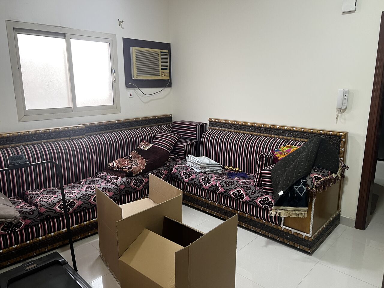Al Jubail Al Balad, Furniture, SAR 350,  SAR 350, SOFA SET 9 SEATER FOR SELL