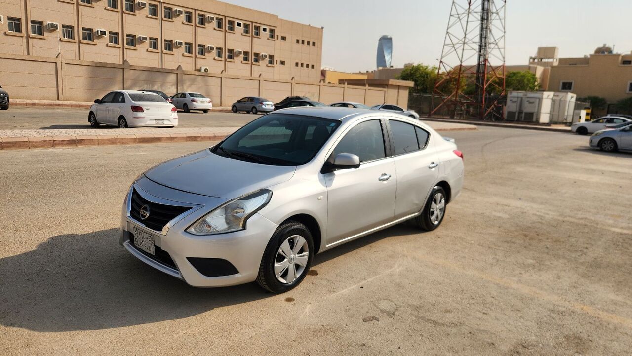 Riyadh, Vehicles, Cars & Trucks , SAR 25000,  Nissan Sunny,  2019,  Automatic,  136500 KM,
