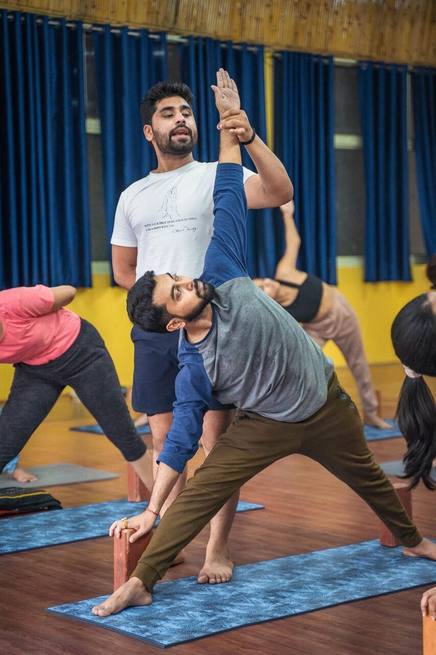 Mumbai, Training, 200 Hour Yoga Teacher Training In India