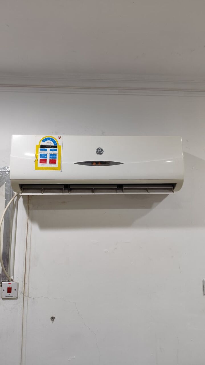 Gudaibiya, Air Conditioners, BHD 80,  General Split Ac 1.5ton Good Condition