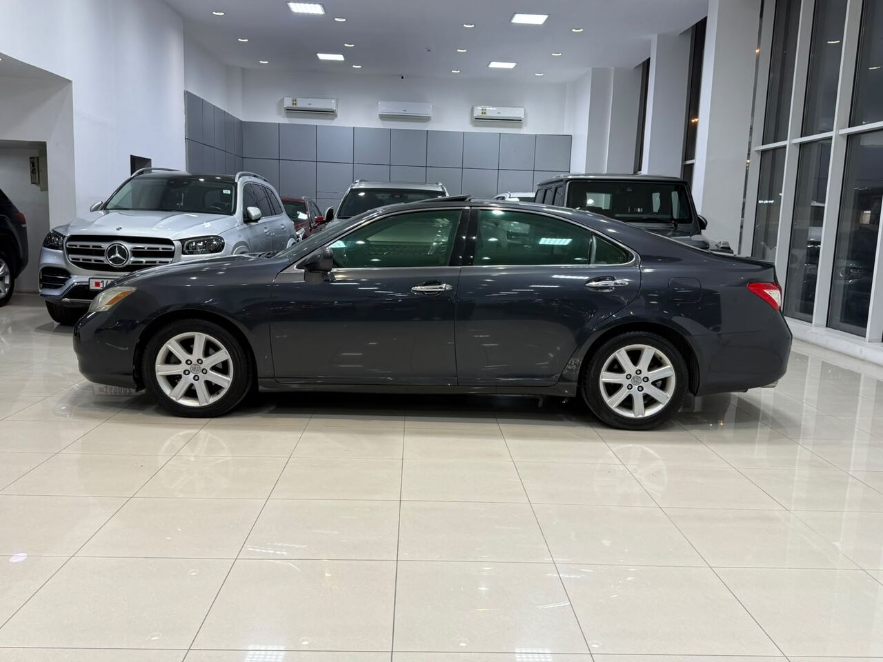 Manama, Vehicles, Cars & Trucks , BHD 2200,  Lexus ES-300,  2007,  Automatic,  327500 KM,   /  (Grey)