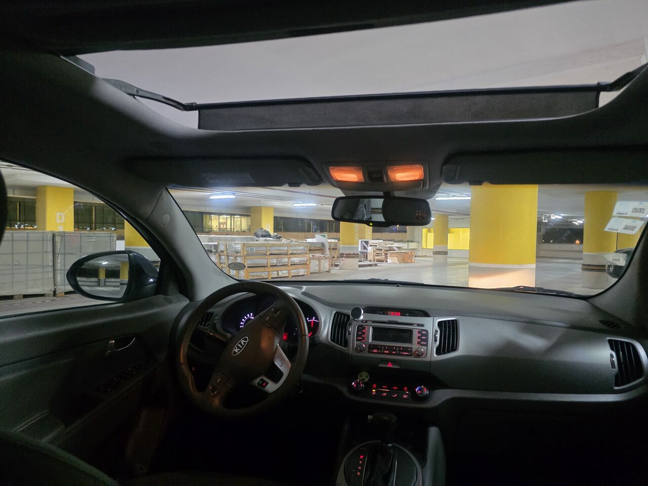 Khobar, Vehicles, Cars & Trucks , SAR 24000,  Kia Sportage,  2012,  Automatic,  223000 KM,  Full Option With Panoramic Roof AWD. 2.4 Engine.Drives Like New