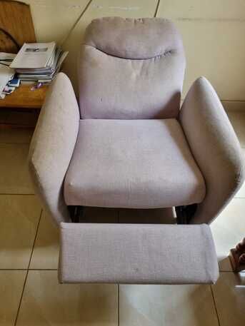 Jeddah, Furniture, SAR 50,  Recliner Sofa In Perfect Condition