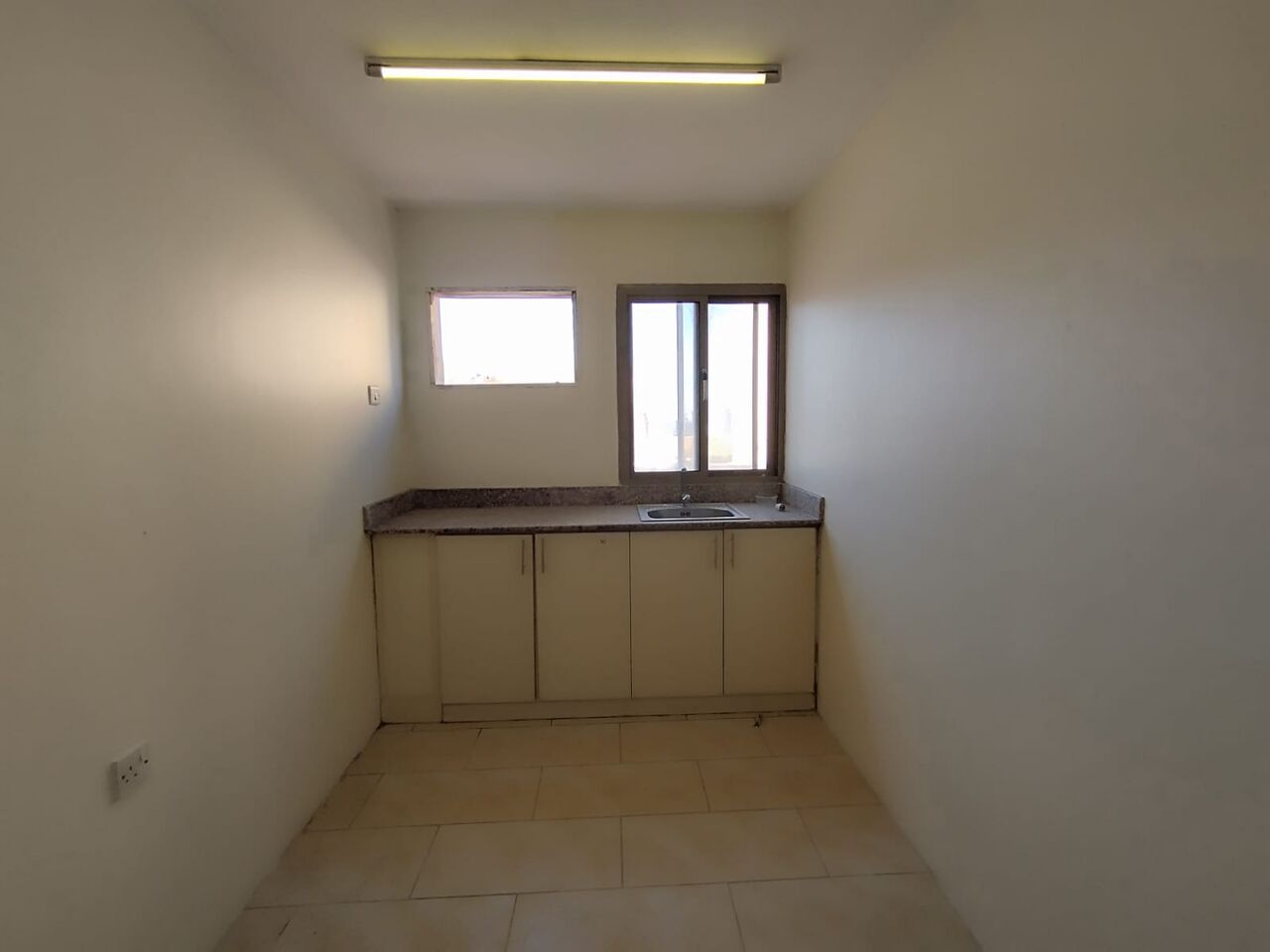 Salmabad, Apartments, Flats, Houses & Villas, BHD 130/year,  1 BR,  Salmabad:- Studio Flat On Rent With Ewa..