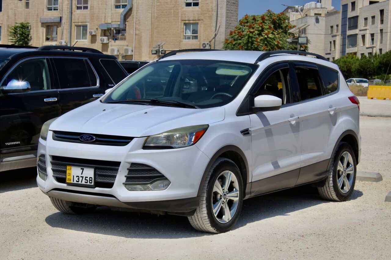 Amman, Vehicles, Cars & Trucks , JOD 3500,  Ford Escape SE Diplomatic,  2013,  Automatic,  98419 KM,